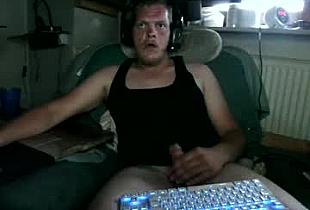 ynghotgerman92 Cam