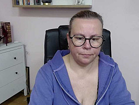 NancyShow Cam