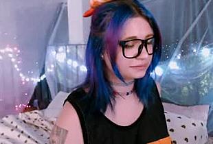 lina2d_tyan Cam