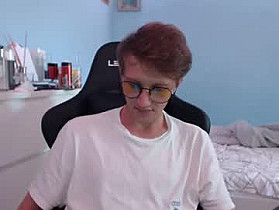 blondessence Cam