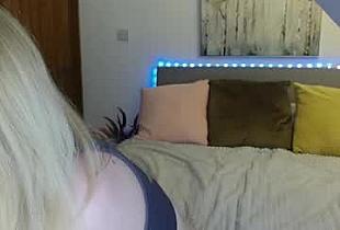 curiousneighbour Cam
