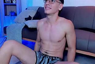 evans_lubov Cam