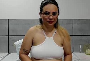 mia_amber_ Cam
