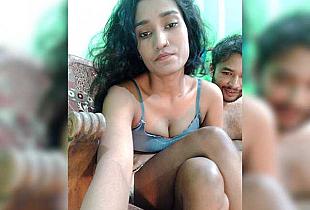 Meherin-Afra6 Cam