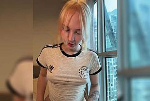 AstridMoss Cam