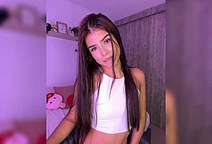 IsaBella-1 Cam