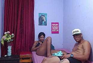 Interracialtwinks Cam