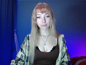 LuciaLovely Cam