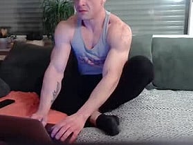 theguyfrombehind Cam