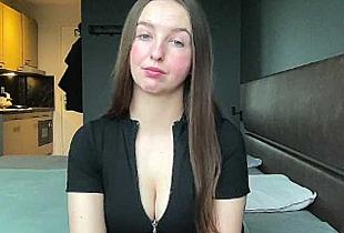 CharlotteNatural Cam