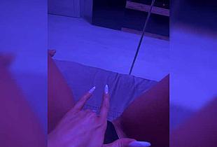 LuxeMia1 Cam