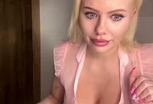 emmasexyblonde Cam