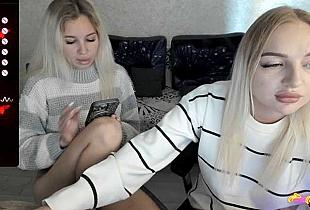 NikaStella Cam