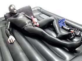 latexboy93 Cam